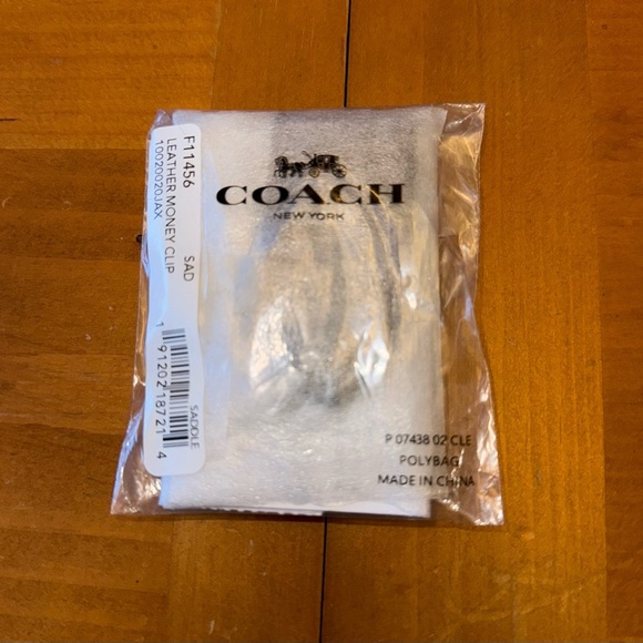 AUTHENTIC VINTAGE *COACH* MEN'S/UNISEX MAGNETIC BROWN LEATHER MONEY CLIP - Picture 7 of 7